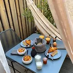 Bien Loin D'ici B&B