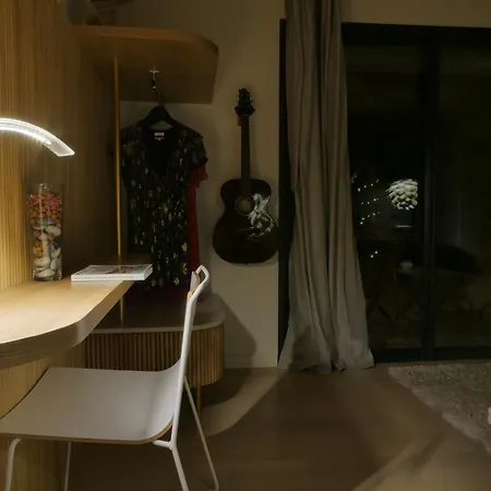 Couette-café Bien Loin D'ici 4*