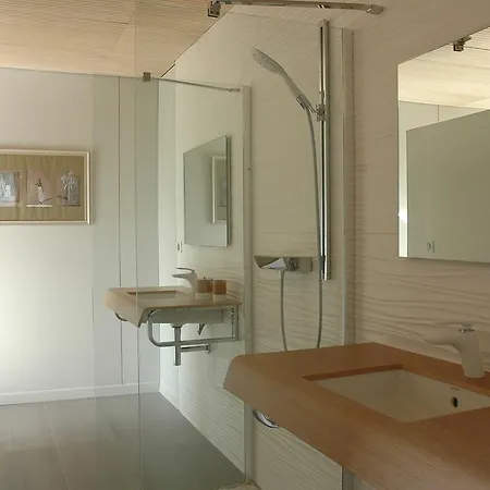 Bien Loin D'ici B&B 4*
