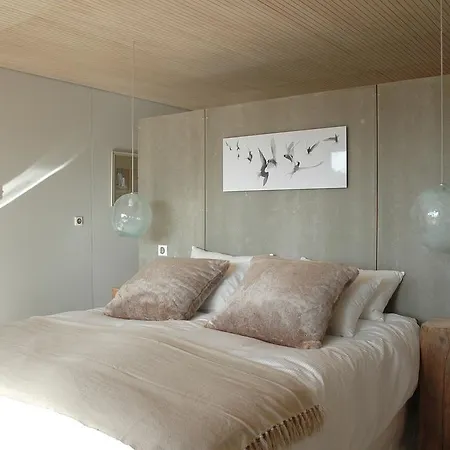 Bien Loin D'ici B&B 4*