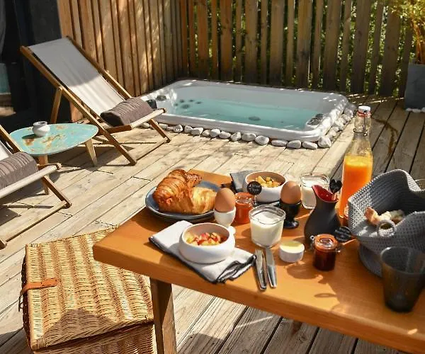 Bien Loin D'ici Bed & Breakfast