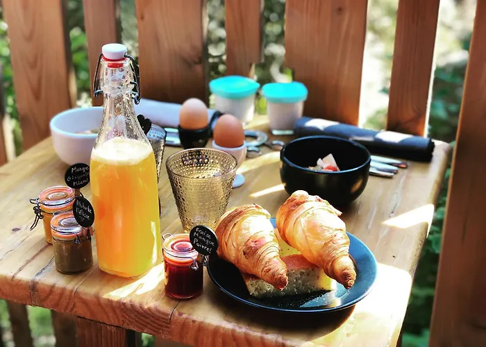 Bed & Breakfast Bien Loin D'ici 4*