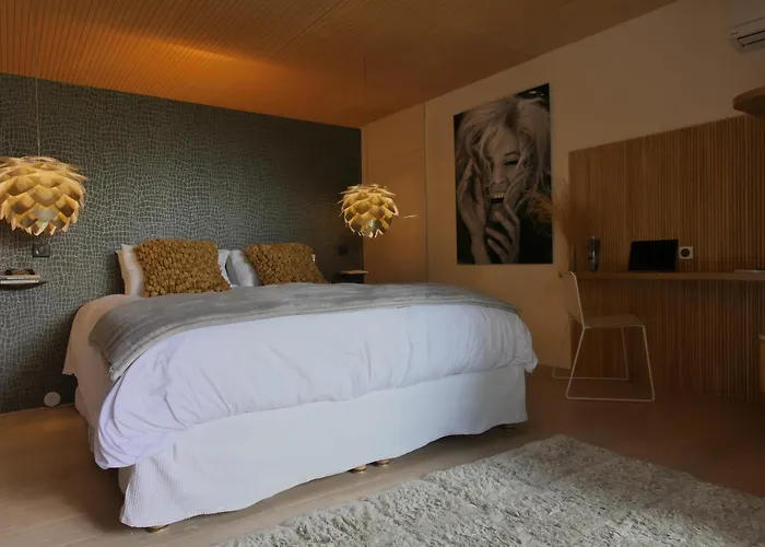 Bed & Breakfast Bien Loin D'ici