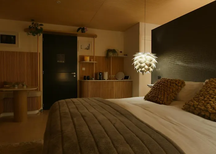 Bed & Breakfast Bien Loin D'ici Nimes