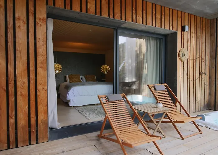 Bed & Breakfast Bien Loin D'ici 4*