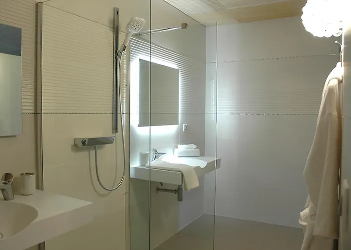 Bed & Breakfast Bien Loin D'ici 4*